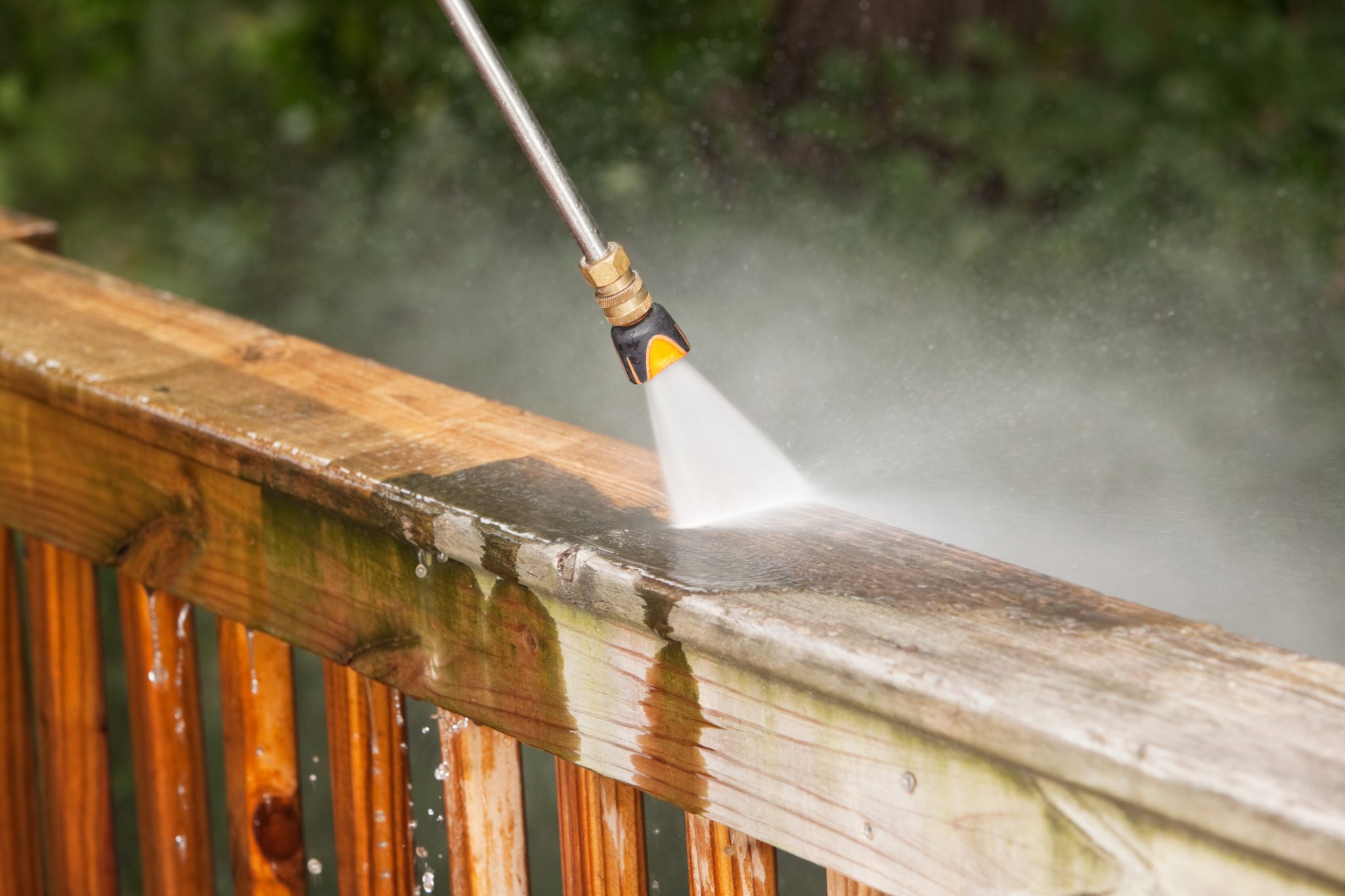 Power washing. Pressure Wash. Мытье террасы. Gutter Cleaning and Pressure washing. Residential Pressure washing service.